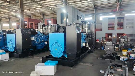1000KW Weichai Diesel Generator Set 50Hz Wattak Alternator with Synchronization Panel