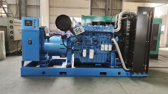 1500/1800 вращений в минуту номинальная скорость Weichai 750KVA/600KW дизельный генератор набор с 6M33D725E310 Модель двигателя и 15,7L/h расход топлива